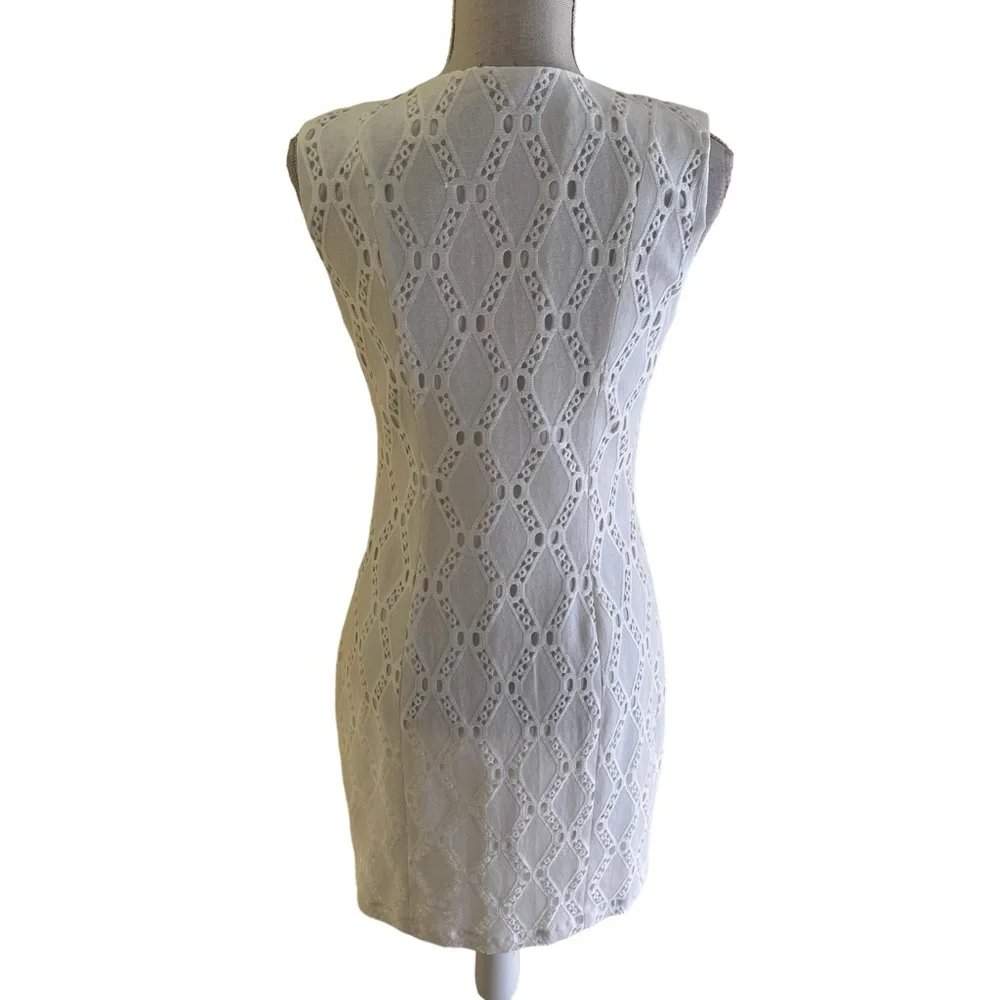 Tahari white lattic